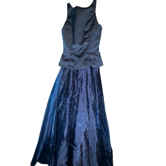 Dave & Johnny Navy Formal Maxi Dress - Picture 8 of 8